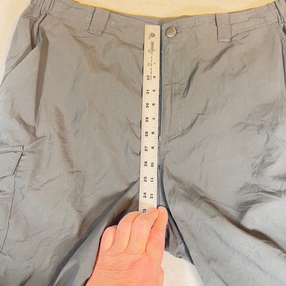 Columbia Omni Shade Cargo Shorts Men 40W Grey Pockets Quick Dry Swim to Golf - Picture 8 of 16